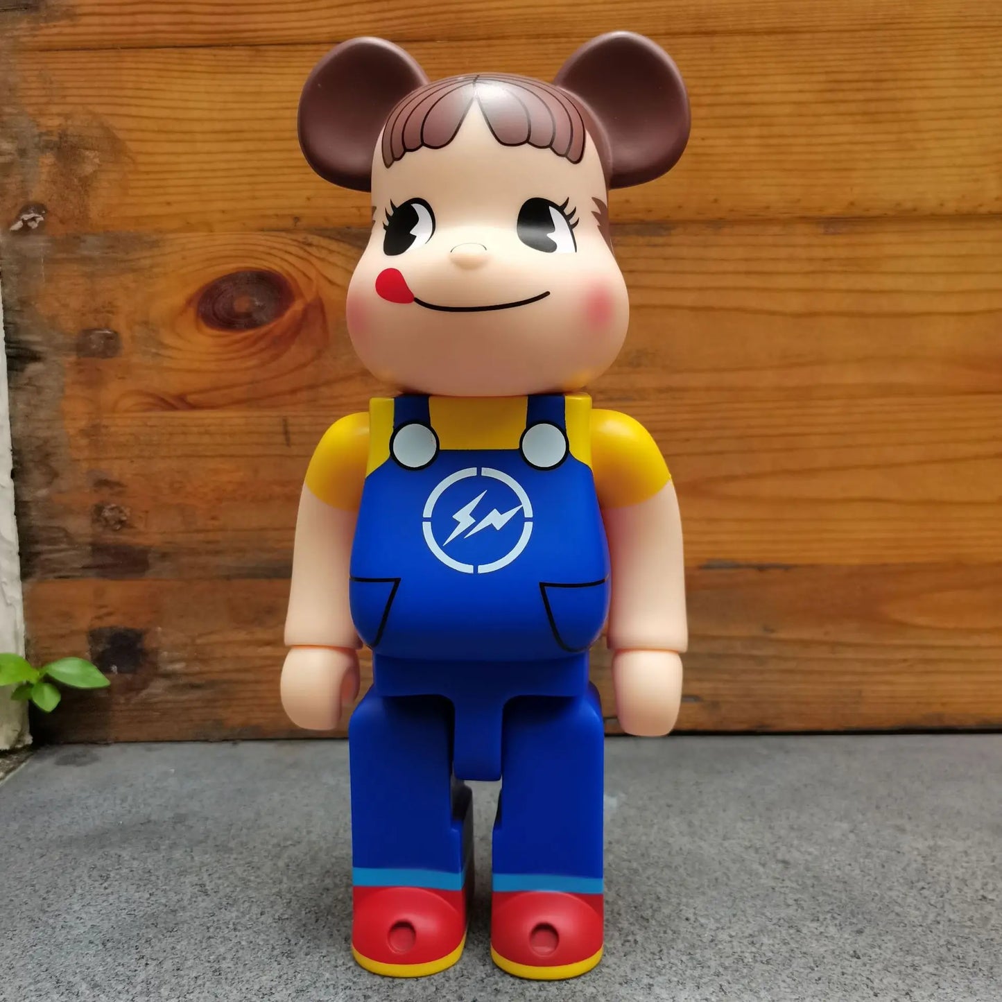 Bearbrick400 cartoon bear tide doll hand-made movable model home decoration Christmas gift birthday gift collection